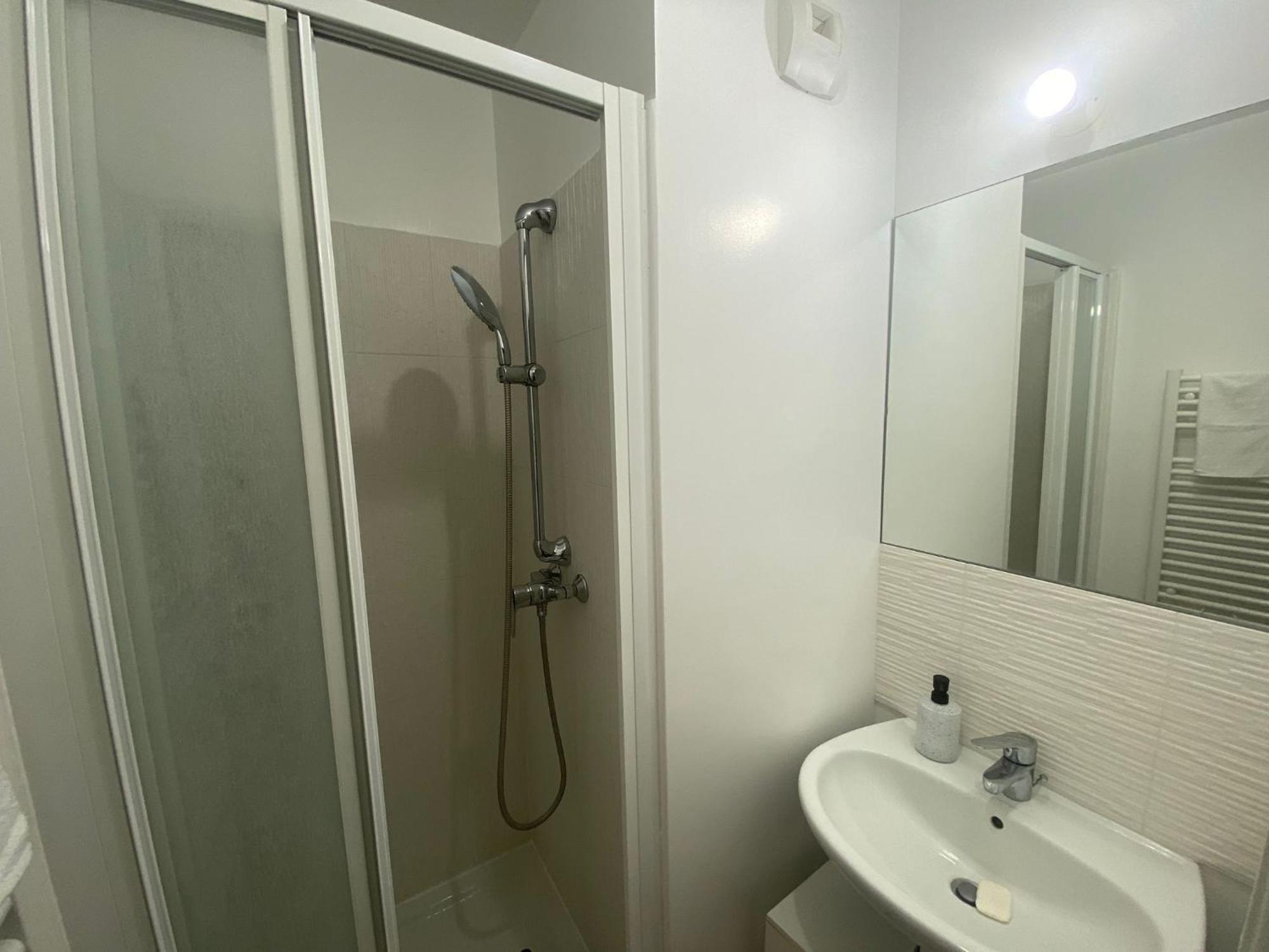 Appartement 80M2, Terrasse Sud, Metro 7 Direction Louvre A 8Minutes, Parking Sous-Sol, Proche Paris-Bercy Ivry-sur-Seine Exteriör bild
